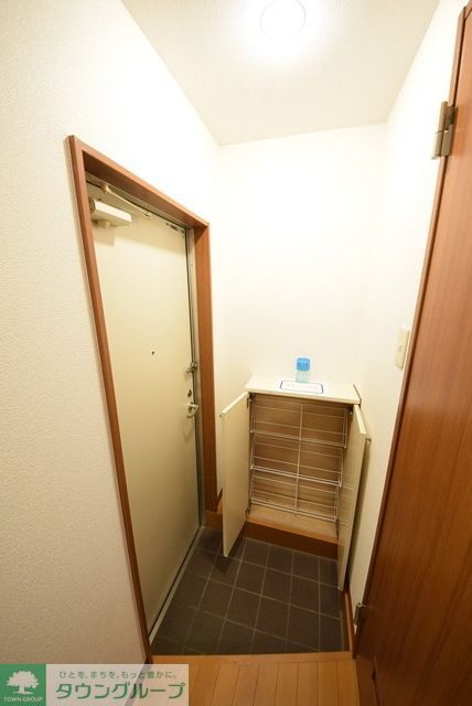 玄関　お問合せはタウンハウジングまで！※現地待合わせ相談可能