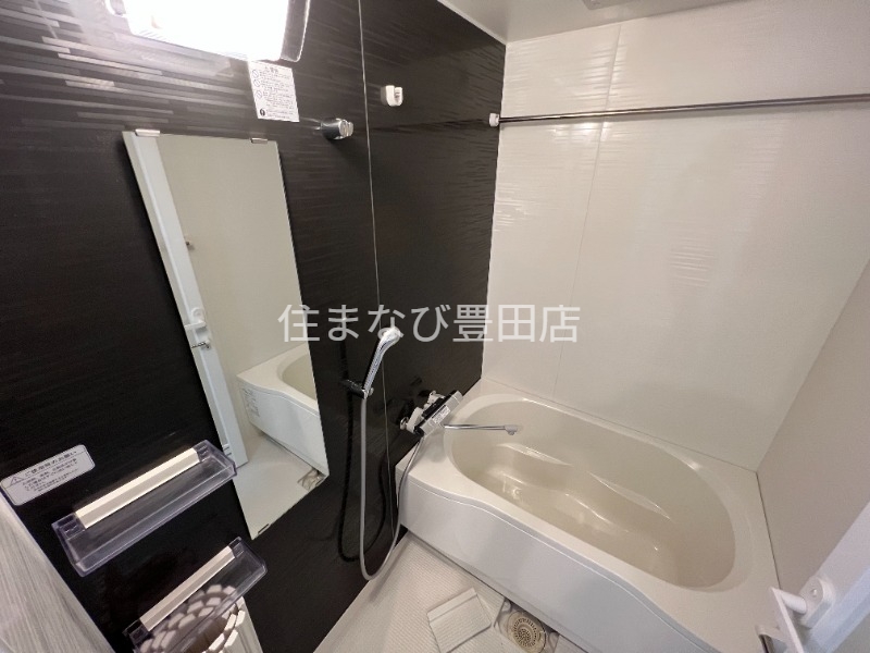 バス・シャワールーム　同型別部屋写真