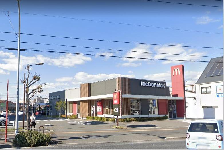 飲食店　マクドナルド490宇部店（飲食店）まで600m