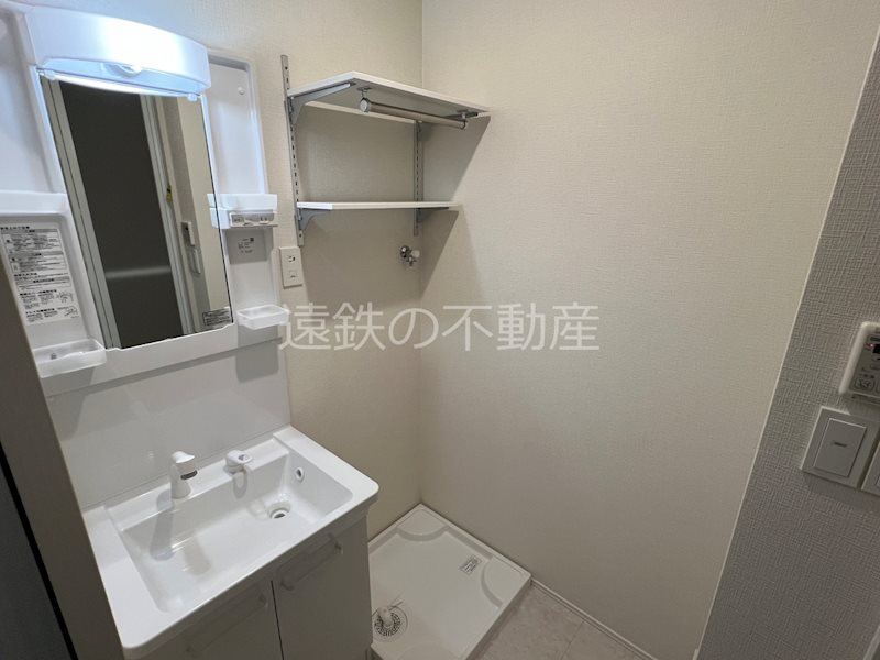 WEST FIELDの内装写真