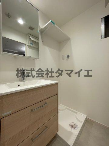 洗面設備　コンパクトで使いやすい洗面所