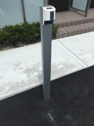 建物外観　ＥＶ専用屋外充電機