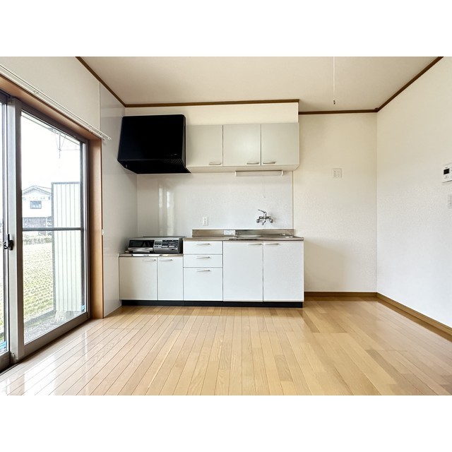 居室・リビング　同タイプの部屋の写真です