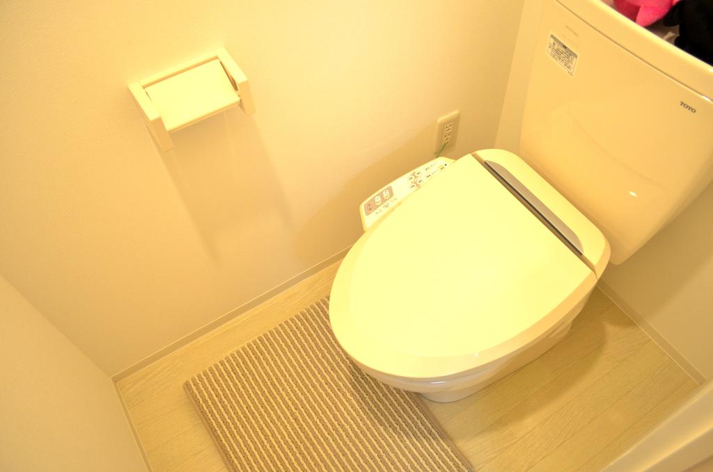 ＪＲ山陽本線 広島駅 徒歩10分 10階建 築13年のトイレ写真