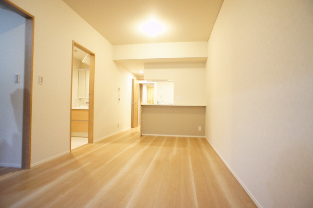 居室・リビング　※参考写真※２ＬＤＫのお部屋の写真です。