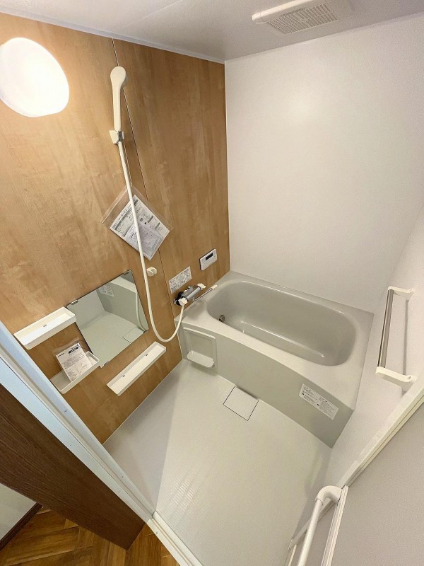 バス・シャワールーム　浴室