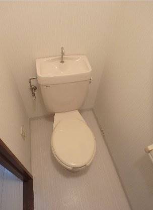 プレオール鳳のトイレ写真