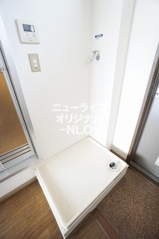 その他設備　防水パン仕様の洗濯機置き場があります☆
