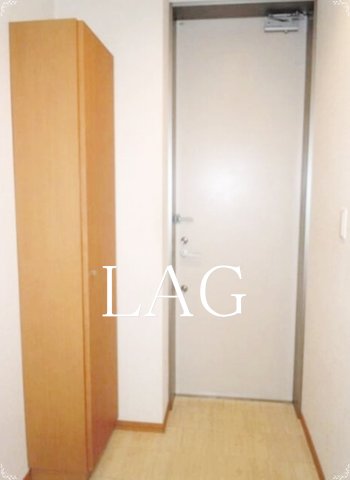 玄関　玄関です。