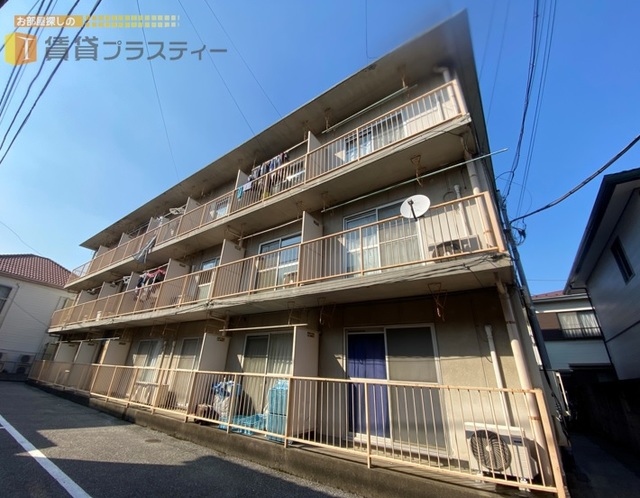 建物外観　外観と室内のギャップにやられます