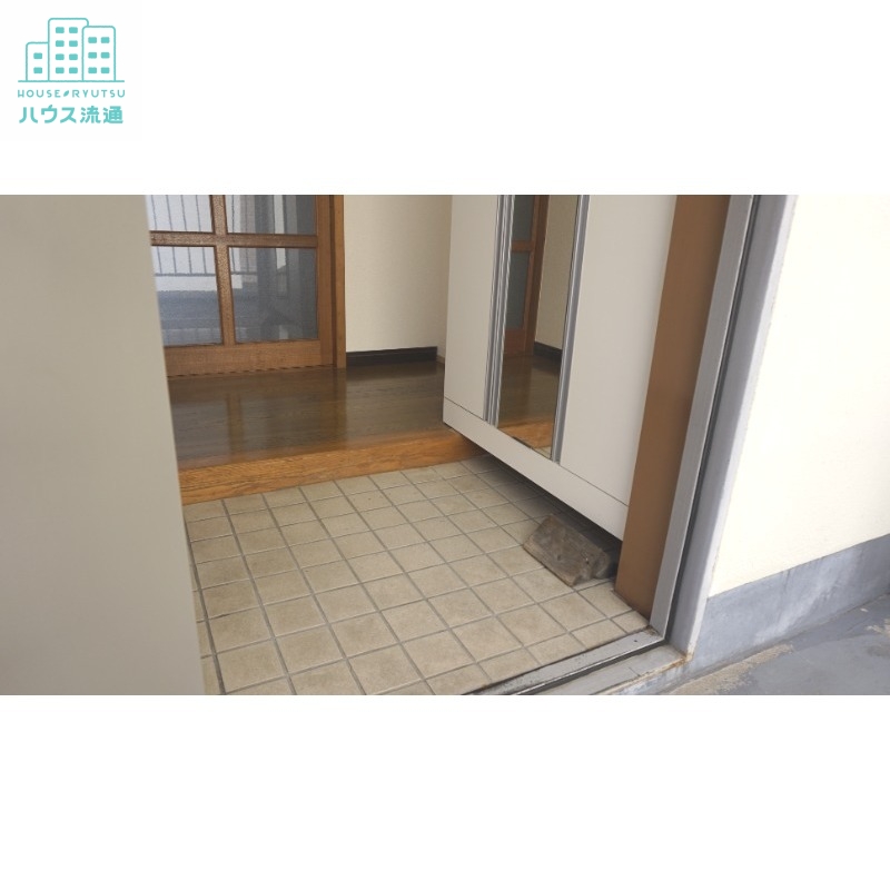 玄関　※別号室写真