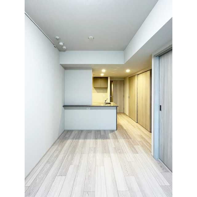 居室・リビング　こちらの居間で趣味の時間をお楽しみください