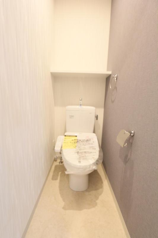 トイレ　同タイプ（参考写真）