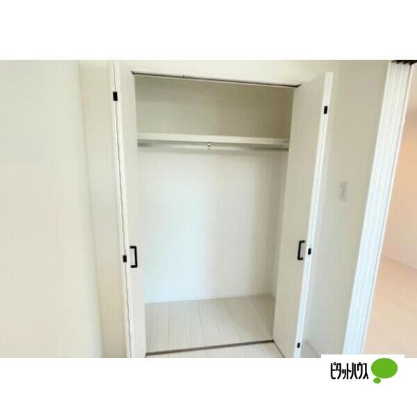 収納　同物件別部屋