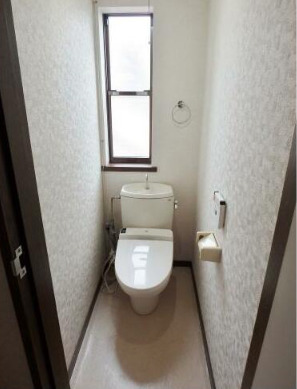 メゾン岡田のトイレ写真