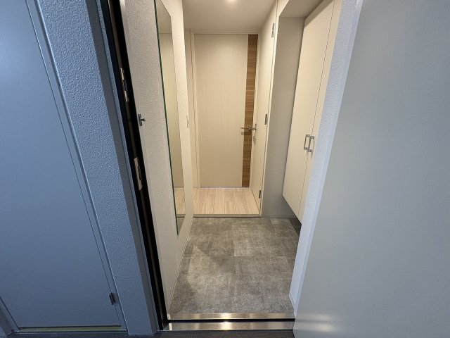 玄関　収納もある玄関です