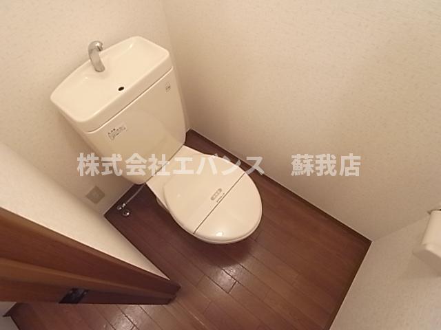 トイレ　清潔感のあるトイレです