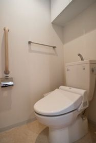 トイレ　清潔感のあるトイレです