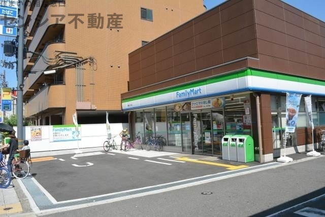コンビニ　ファミリーマート高殿七丁目店（コンビニ）まで115m