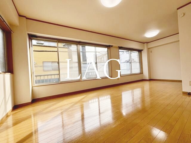 居室・リビング　洋室のお部屋です。
