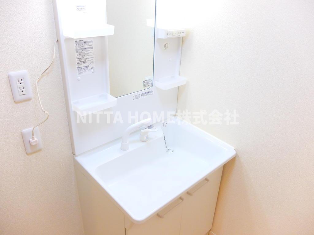 洗面設備　洗髪洗面化粧台です★