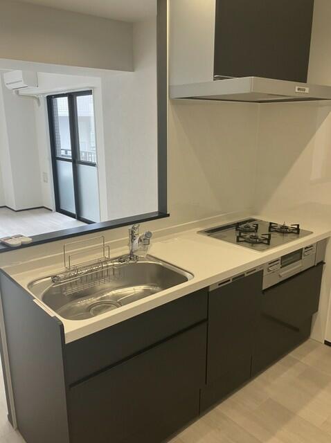 キッチン　※写真は同タイプ住戸です。