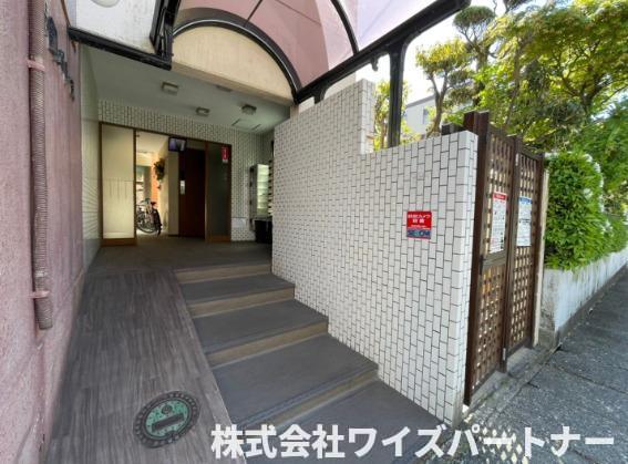 セキュリティ　※別号室の為、現況優先