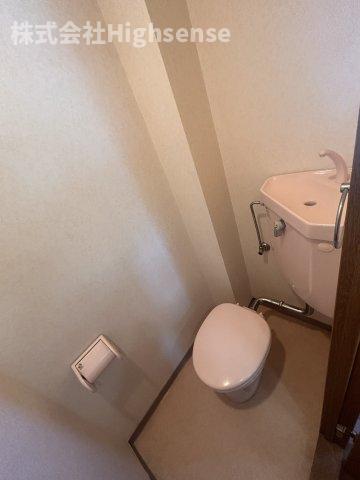 トイレ　コンパクトで使いやすいトイレです