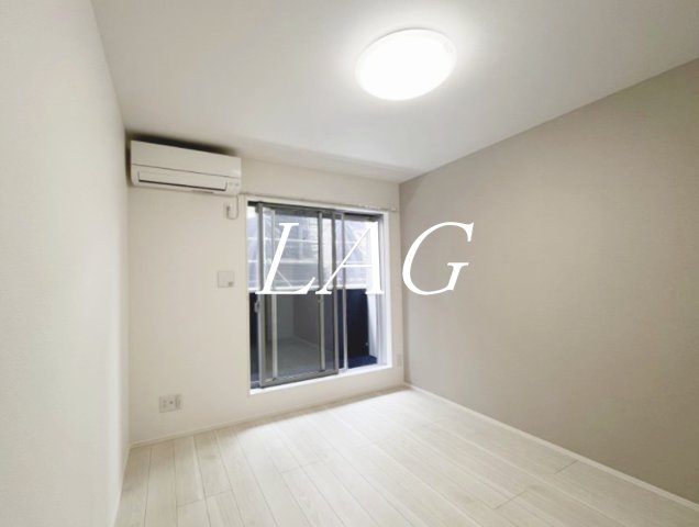 居室・リビング　洋室のお部屋です。（同一仕様設備）