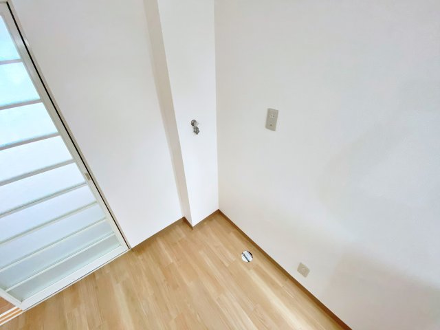 その他　洗濯機置場です