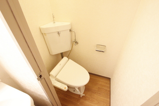 トイレ　※別号屋の写真です