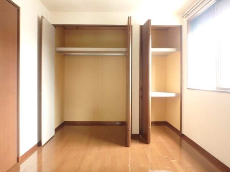 収納　図面と現状に相違がある場合には現状を優先