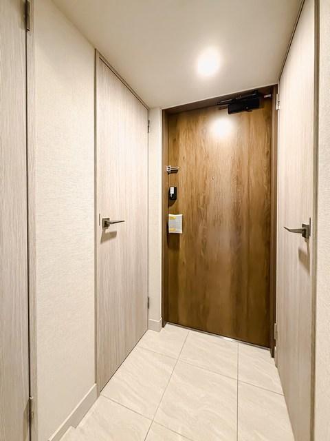 玄関　※写真は同タイプ住戸です。