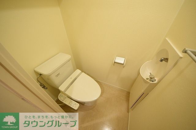 トイレ　お問合せは(株)タウンハウジングレジデンス事業部　赤坂店・…
