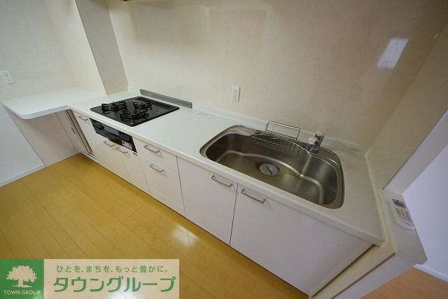 キッチン　お問合せは(株)タウンハウジングレジデンス事業部　赤坂店・…