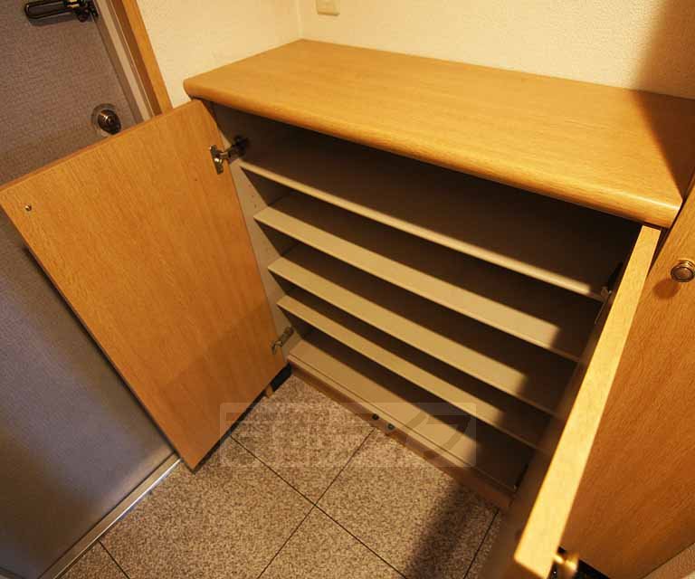収納　シューズボックスです。
