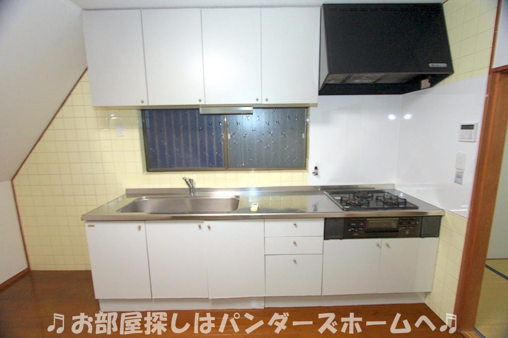 藤田町戸建のキッチン写真