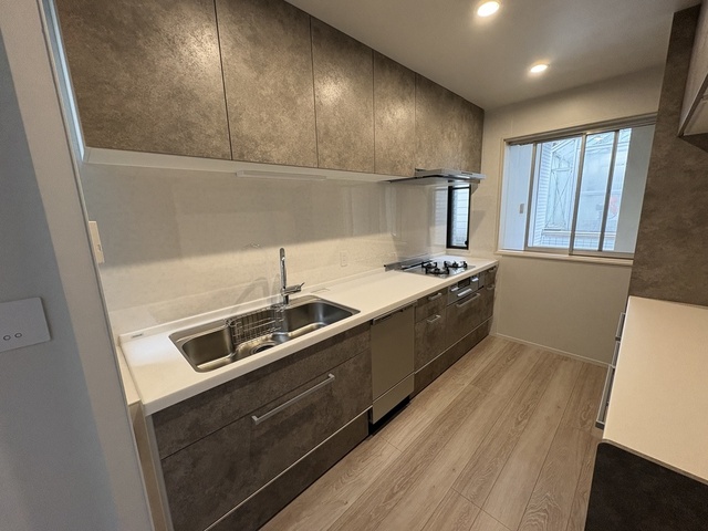 野沢3丁目RC戸建のキッチン写真