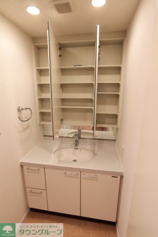 洗面設備　※参考写真