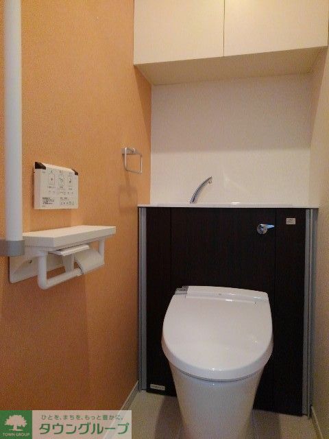 ＪＲ横須賀線 北鎌倉駅 徒歩11分 3階建 築7年のトイレ写真