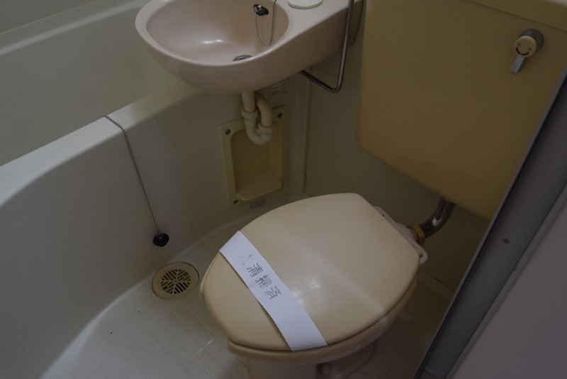 トイレ　別部屋参考写真