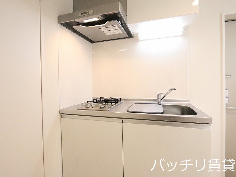 キッチン　同型タイプの為、現状を優先いたします。