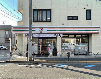 コンビニ　セブンイレブン 世田谷等々力5丁目店（コンビニ）まで893m