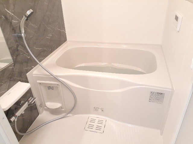 メオートウヅキの風呂写真