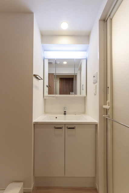 洗面設備　※写真は同タイプ住戸です。
