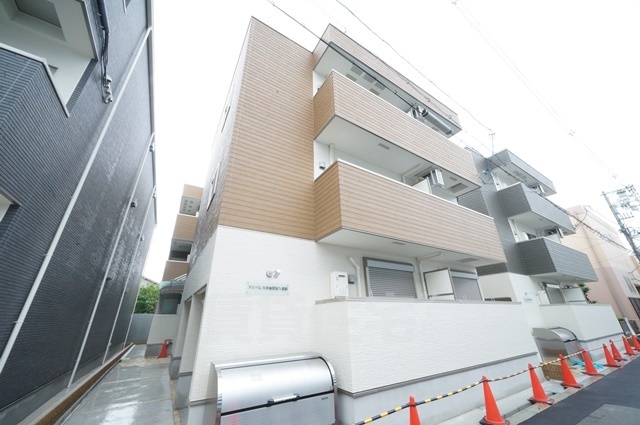 地下鉄四つ橋線 北加賀屋駅 徒歩10分 築6年