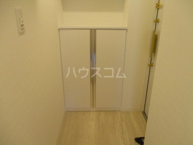 ハーモニーグラシア蒲田の玄関写真