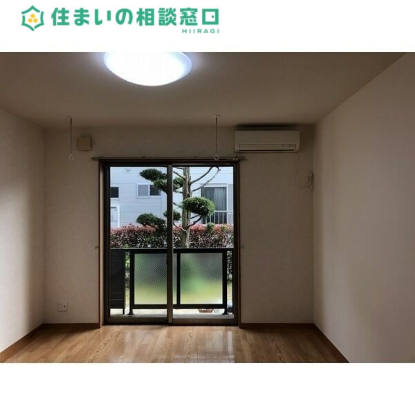居室・リビング　同型