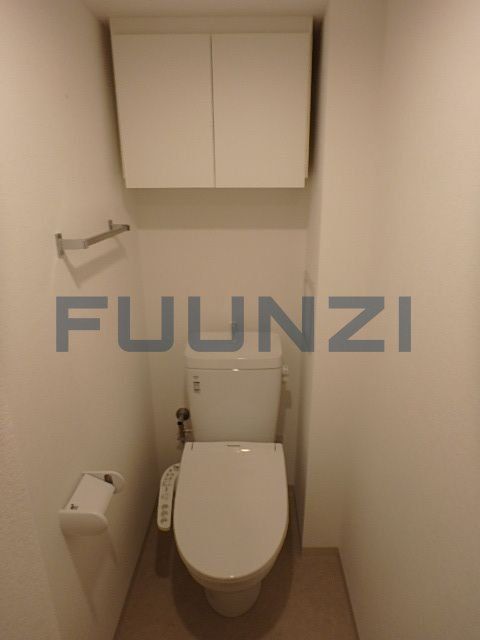 レオ伍拾八番館のトイレ写真