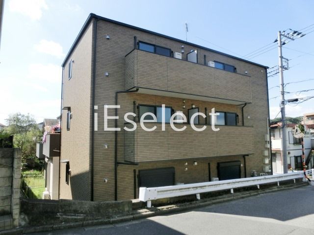 建物外観　全室角部屋で音も気になりにくいアパートです。